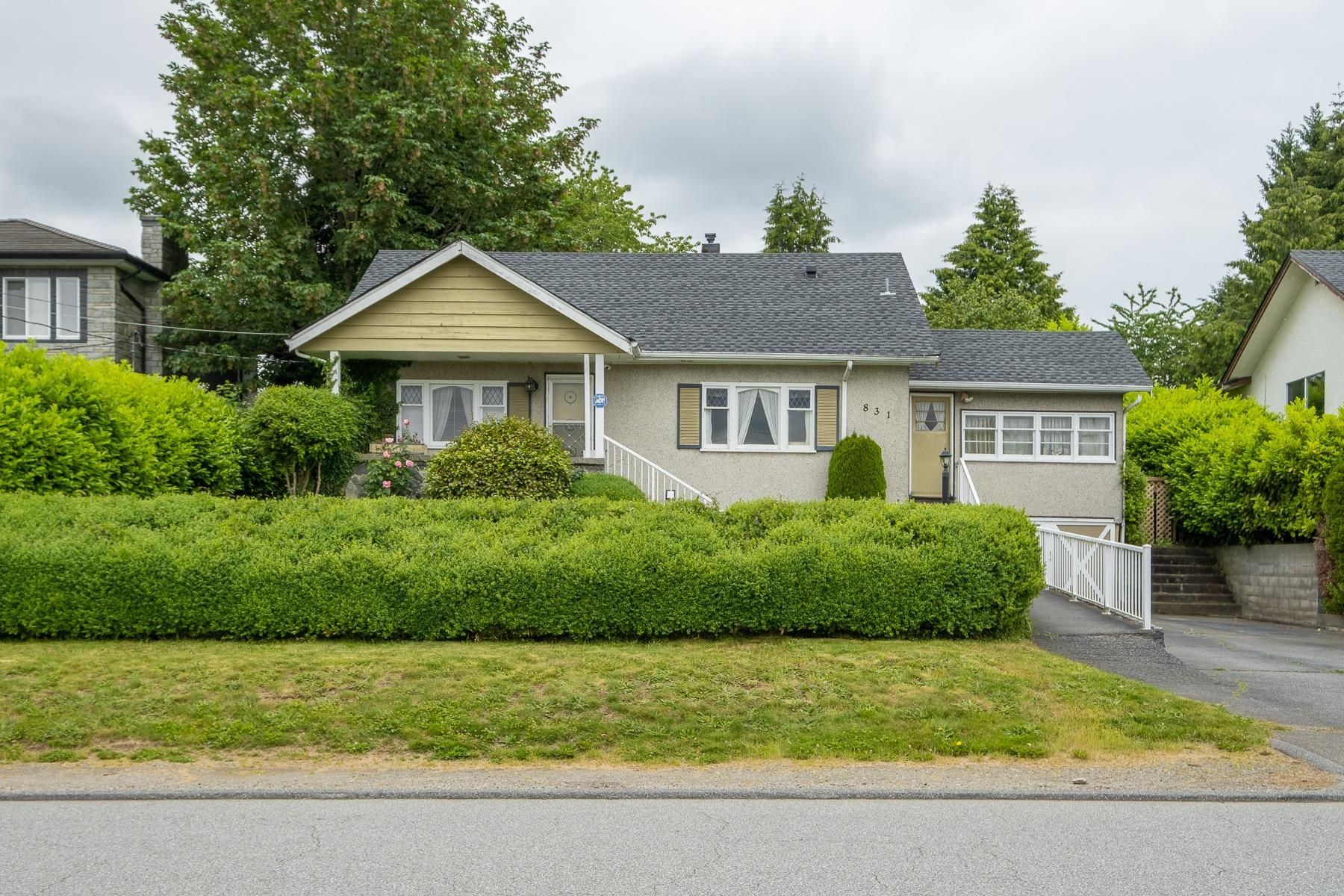 I have sold a property at 831 EDGAR AVE in Coquitlam
